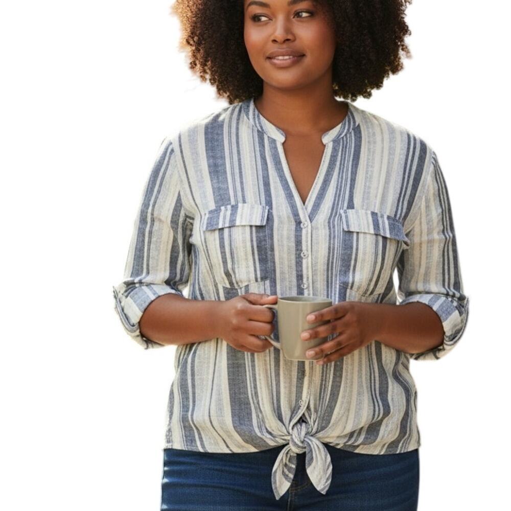 Cocomo Woman Beachy Top Womens Size 2X Blue Cream Striped Tie Hem Button Pocket